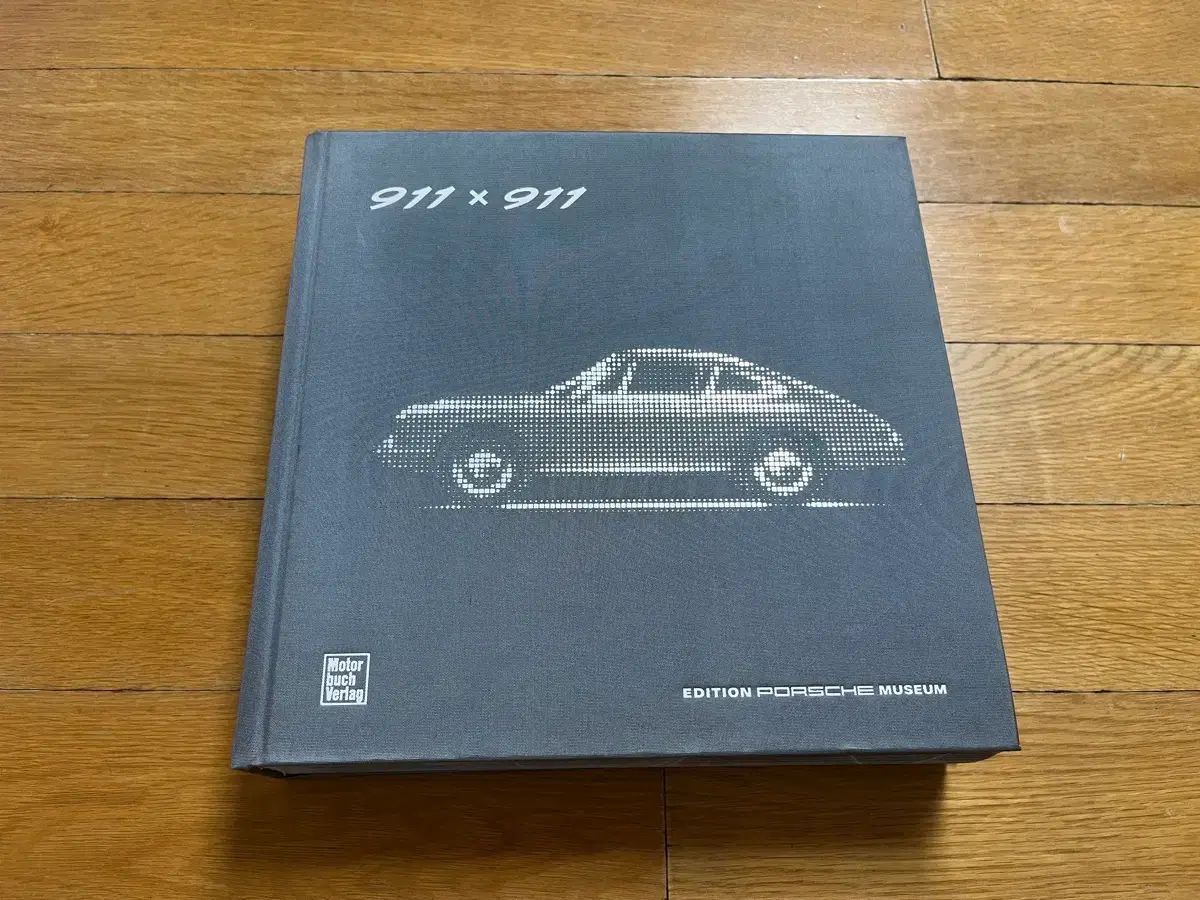 Porsche 911 x 911 ポルシェ MUSEUM ミュージアム HARD HARDCOVER BOOK