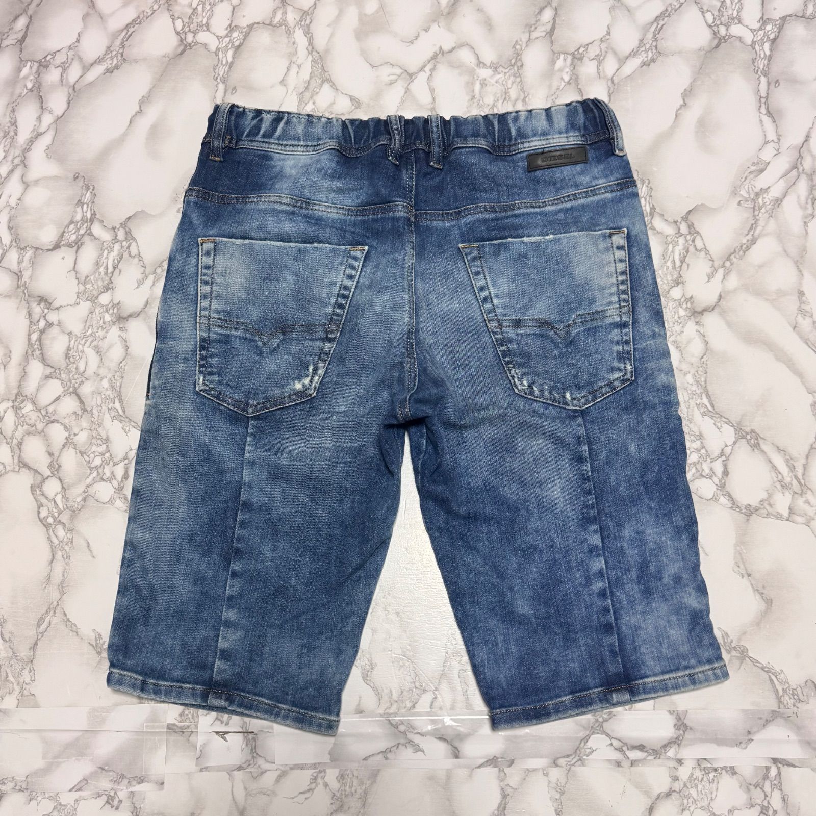 未使用 DIESEL D-KROOSHORT JOGG ハーフパンツ W30 希少【DIESEL ディーゼル 【商品名】D-KROOSHORT-T/JOGG JEANS