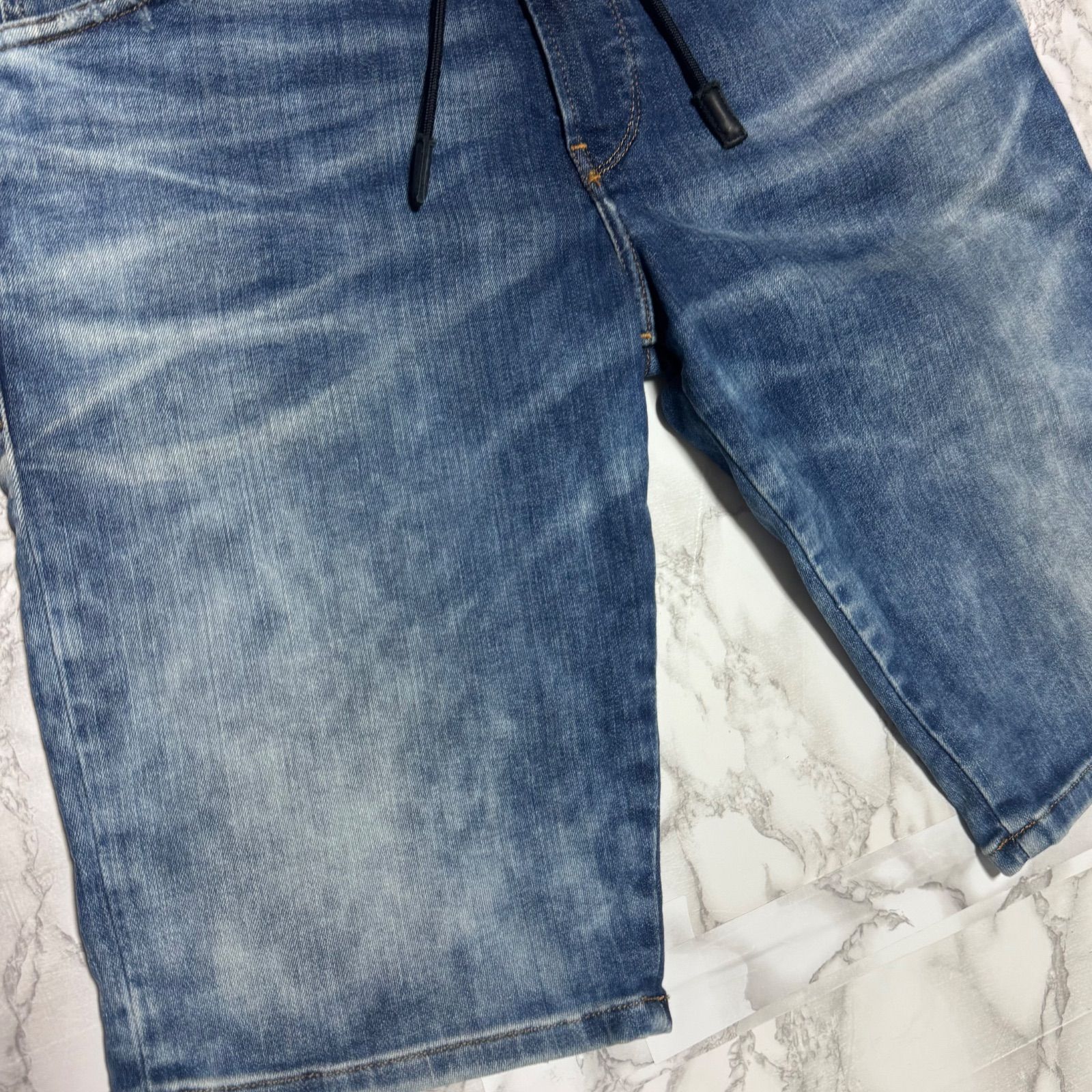 希少【DIESEL ディーゼル 【商品名】D-KROOSHORT-T/JOGG JEANS