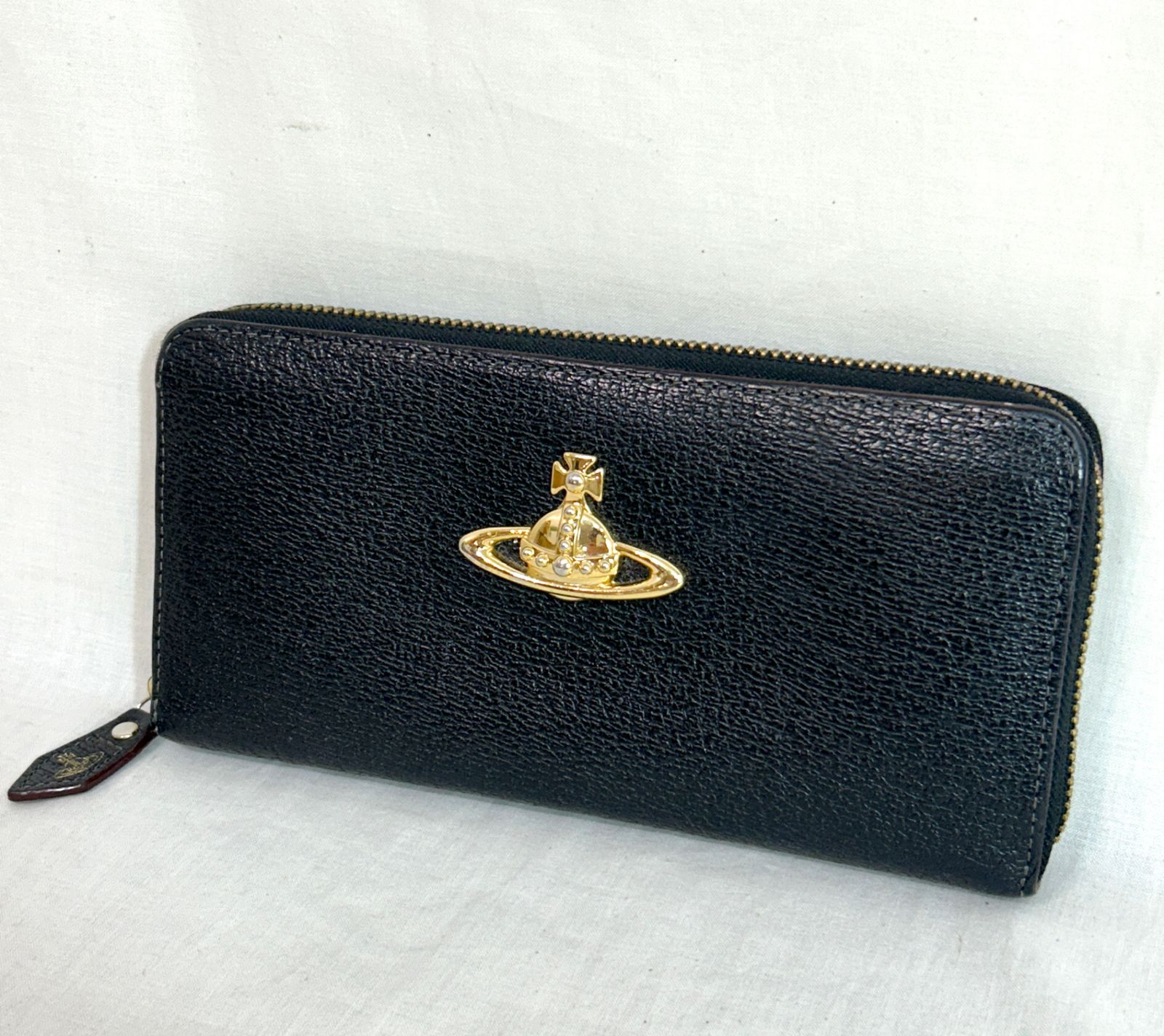 Vivienne Westwood 長財布 ラウンドファスナー長財布 黒 ゴールド