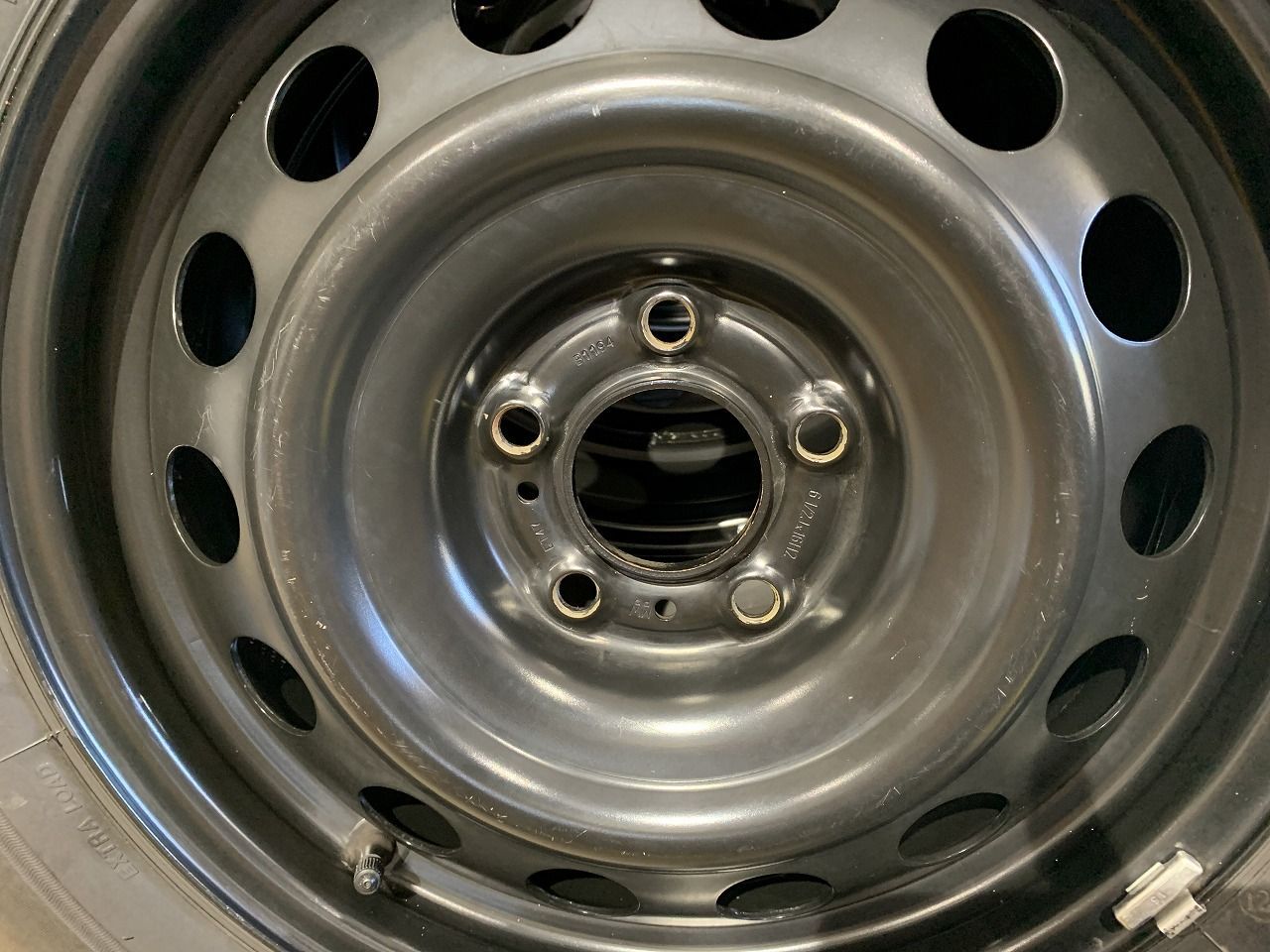 2605034】スタッドレス シトロエン ベルランゴ 純正 スチール 16インチ 