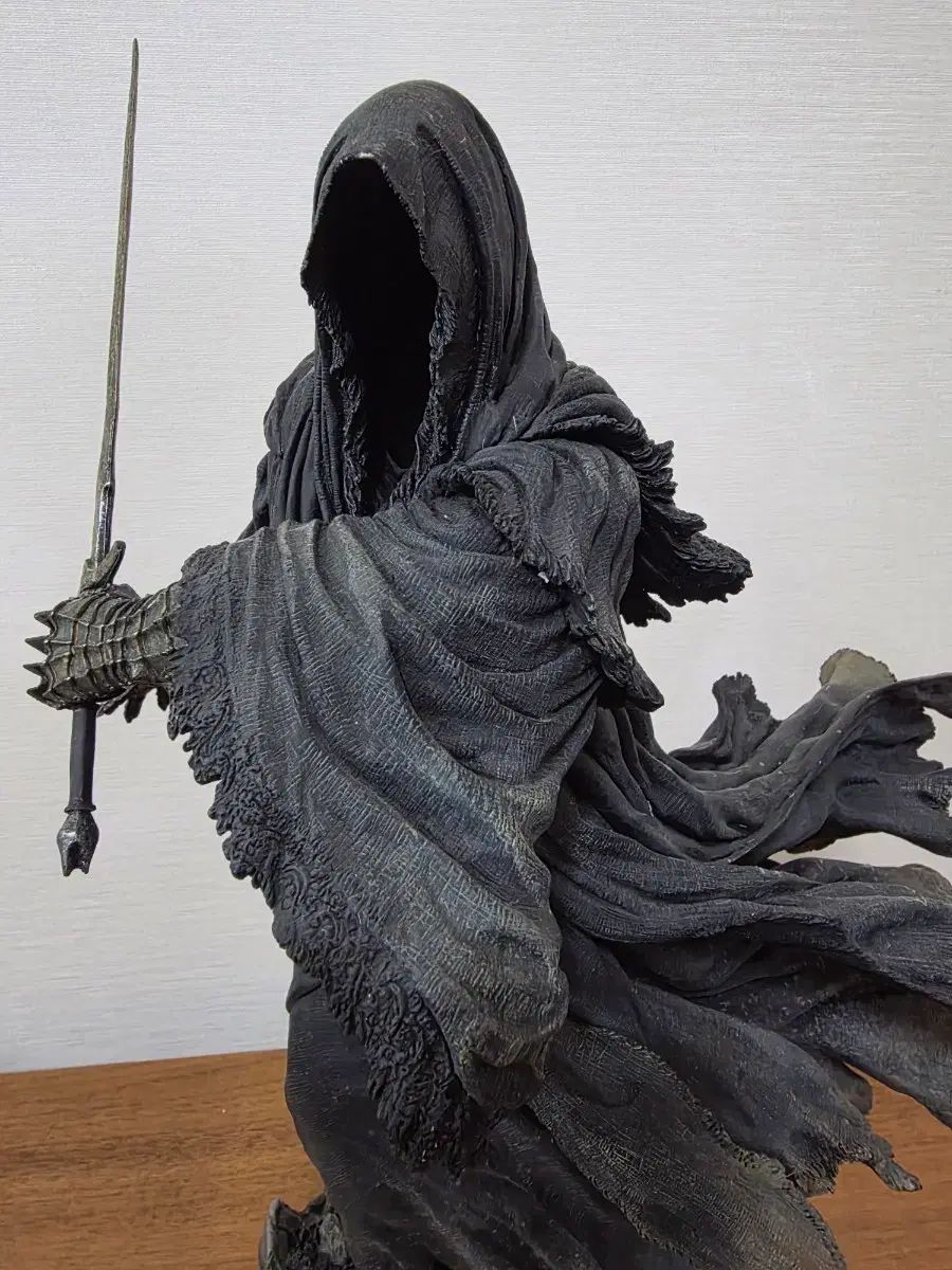 サイドショウ リング・オブ・ザ・リング ナズグル フィギュア