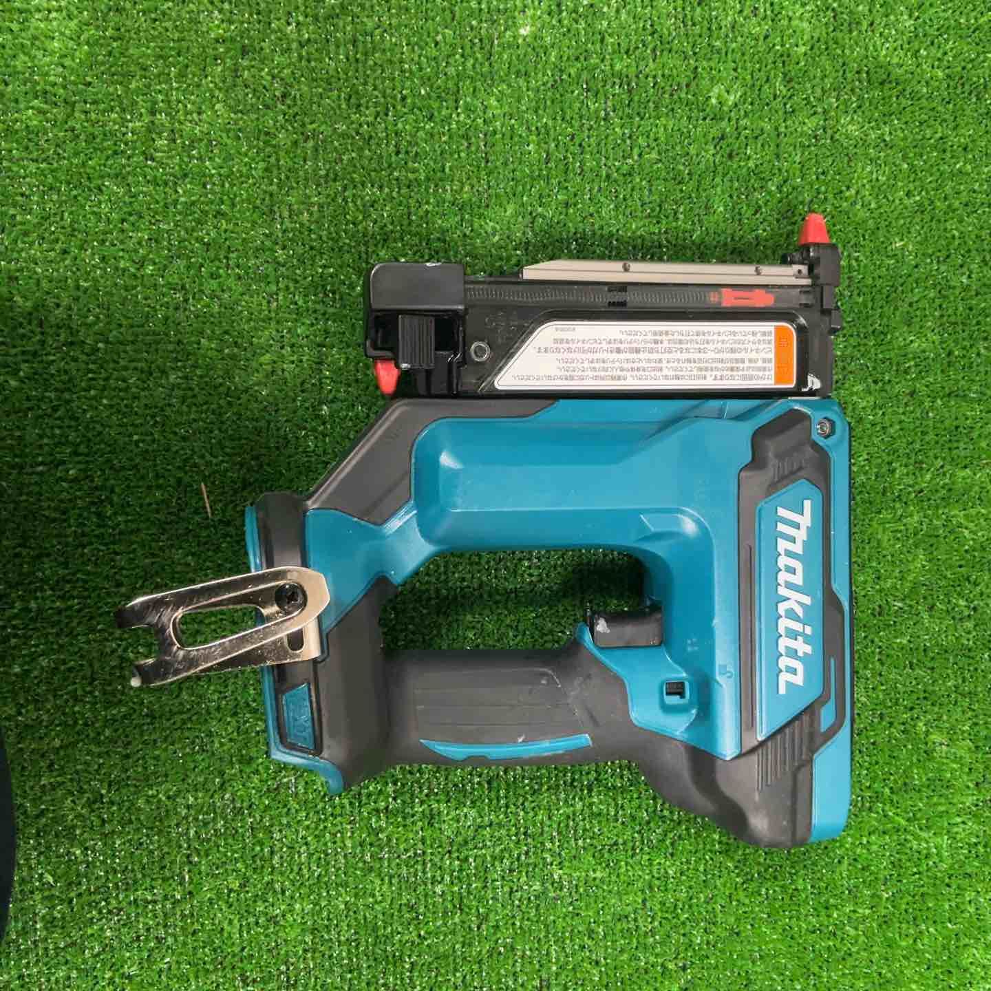 ★マキタ(makita) コードレスピンネイラ PT353DZK【草加店】