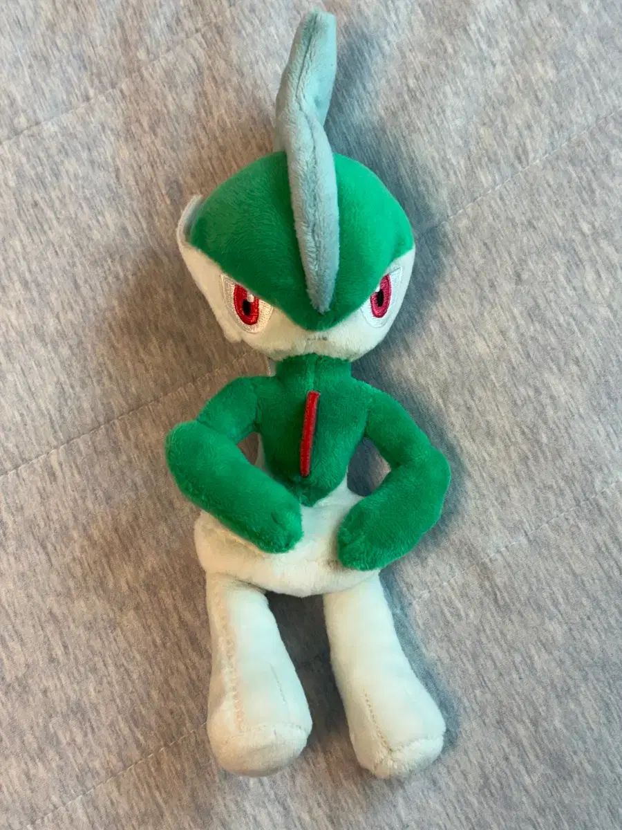 新品) ポケモンセンター レイ フィット ぬいぐるみ 正規品 ポケモン フィット ポケモンfit