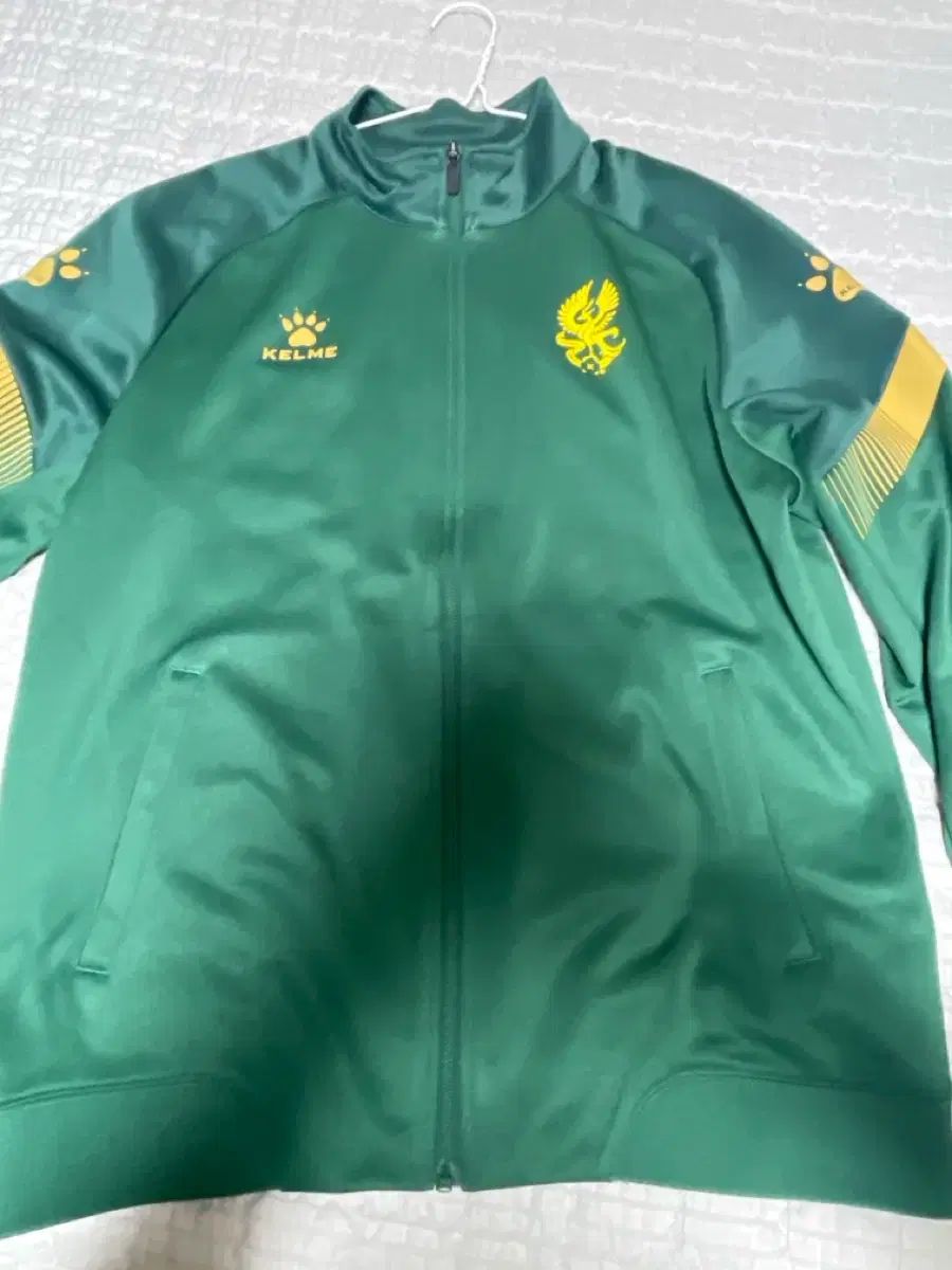 光州FC KELME(ケルメ) トレーナー 7,341円