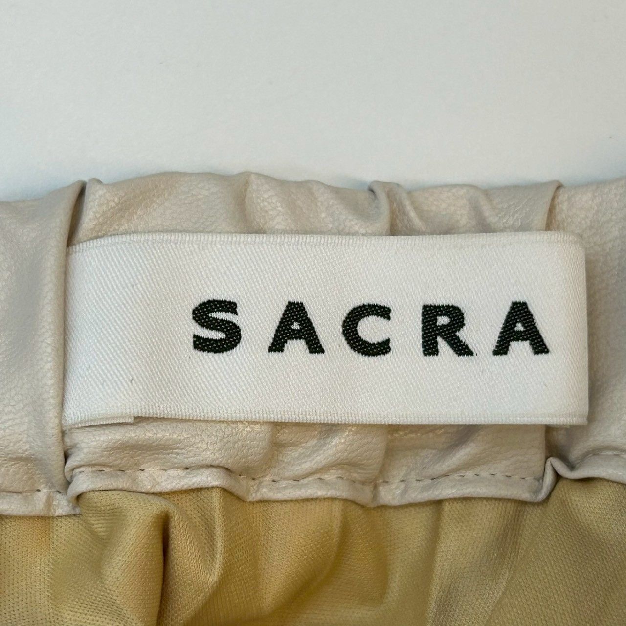 SACRA サクラ シンセティックレザースカート プリーツスカート ロング 