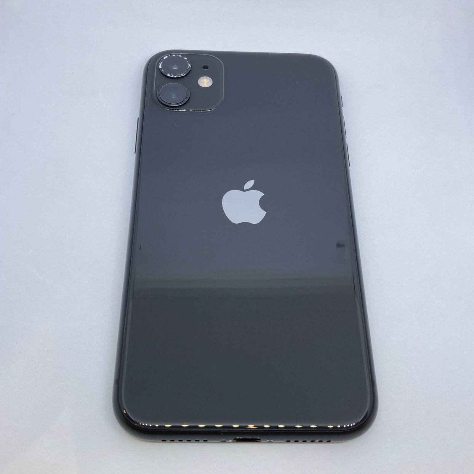 送料無料 iPhone 11 128GB ブラック