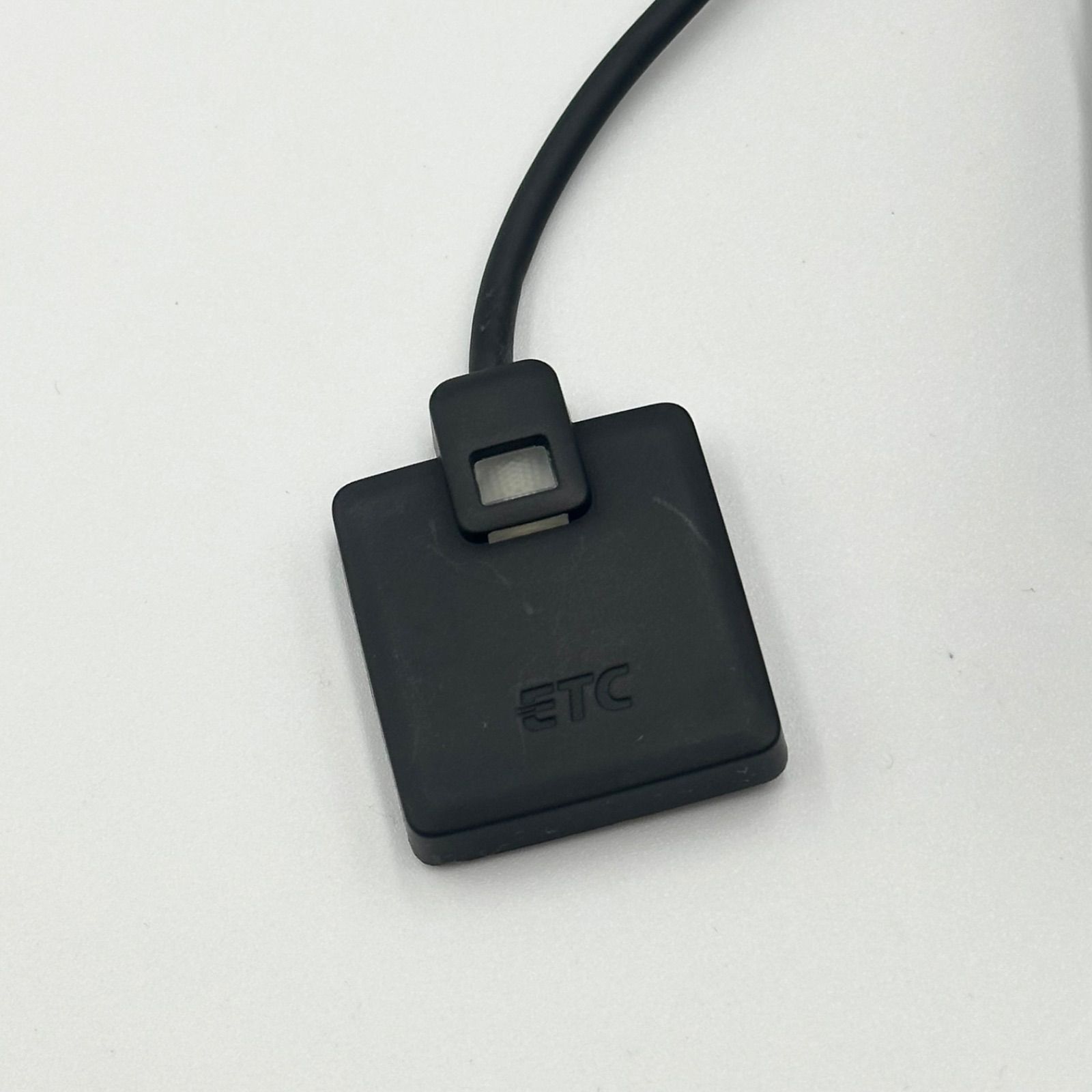 DENSO ETC車載器 DIU-6200 ビルトインタイプ 本体　スズキ純正品 DENSO ETC車載器 DIU-6200 ビルトインタイプ 本体 スズキ 純正品 【24