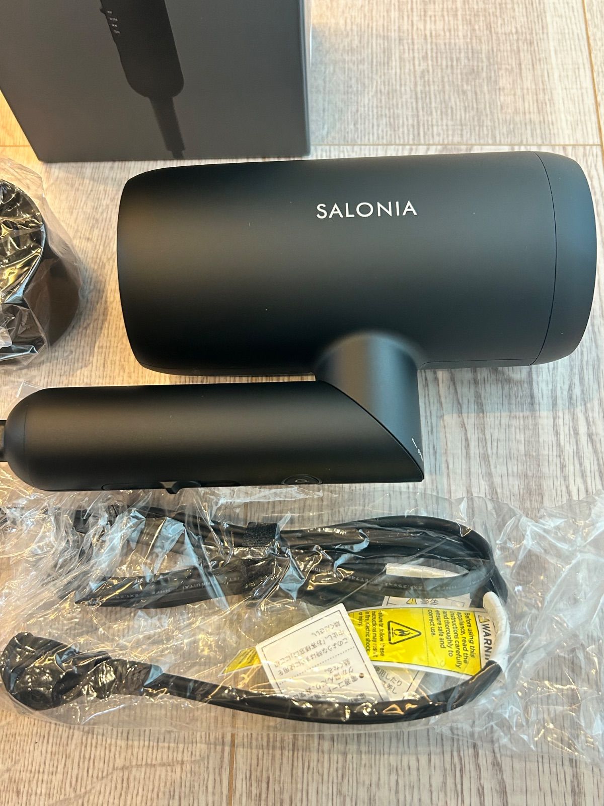 美容家電 SALONIA サロニア スムースシャイン ドライヤー ブラック 黒 新品