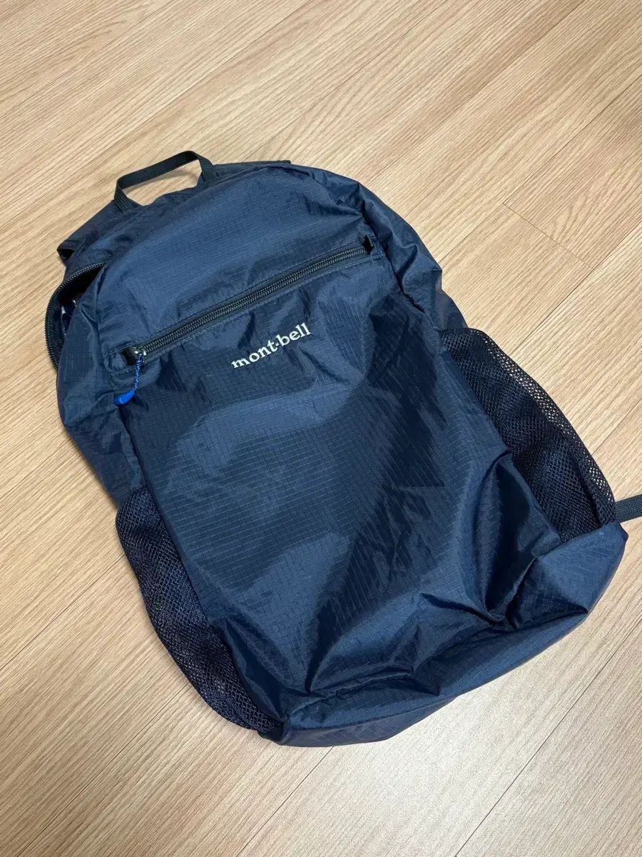 モンベル ポケッタブル ライト 15L バックパック