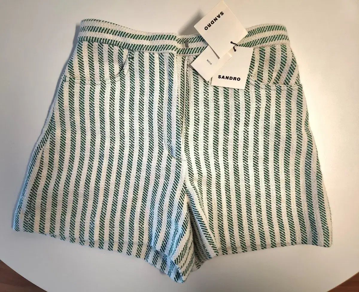 SANDRO ストライプ レディース ハーフパンツ