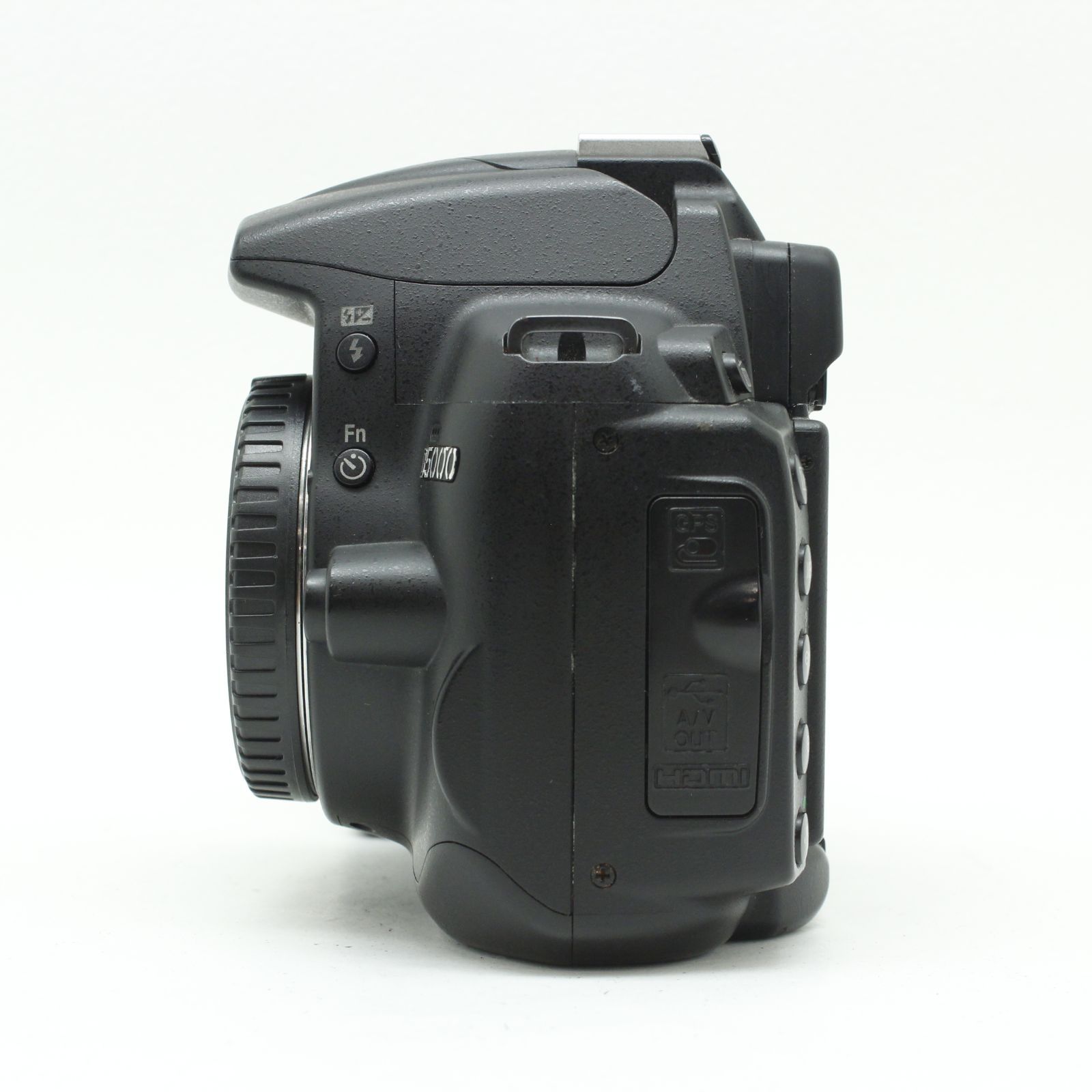 Nikon D5000 ボディ - メルカリ