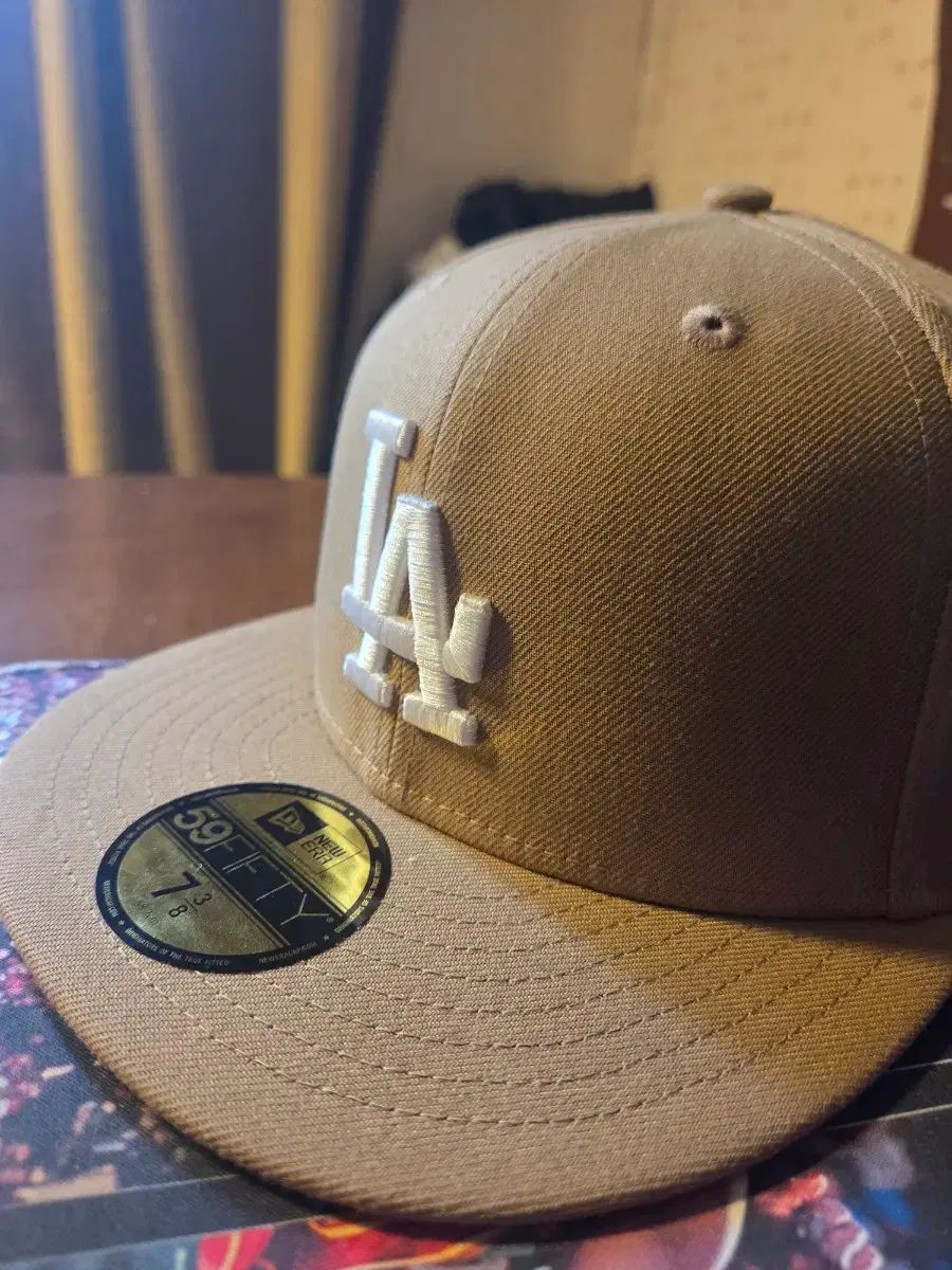 NEW ERA ドジャーズ 59FIFTY ベージュ NEW ERA ドジャーズ 59FIFTY ベージュ