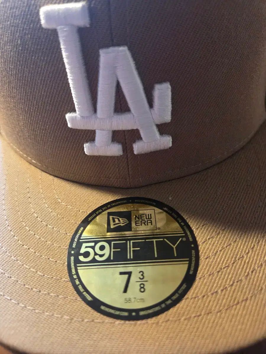 NEW ERA ドジャーズ 59FIFTY ベージュ NEW ERA ドジャーズ 59FIFTY ベージュ