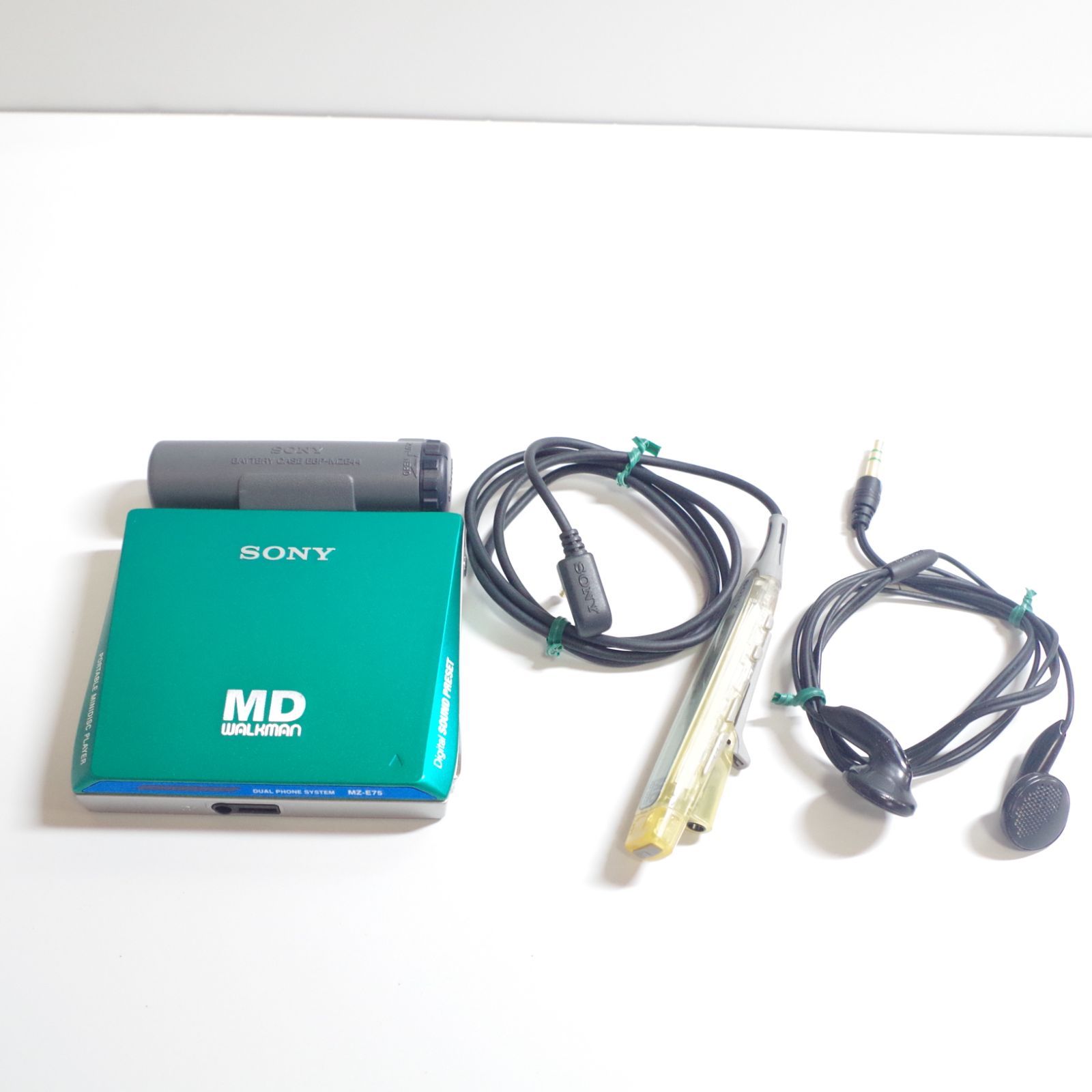 A6805 SONY MD ウォークマン MZ-E75