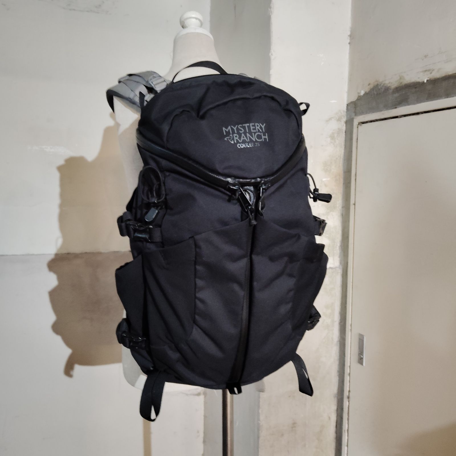 MYSTERY RANCH COULEE 25 BLACK ミステリーランチ クーリー25 ブラック 