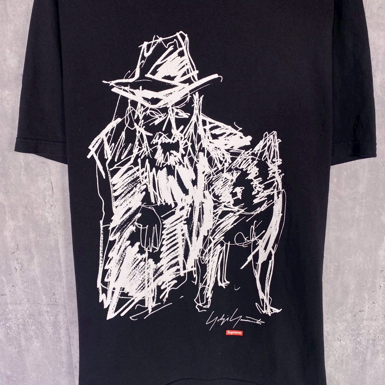『YOHJI YAMAMOTO × SUPREME』ヨウジヤマモト × シュプリーム (M) 山本耀司グラフィックTシャツ カットソー