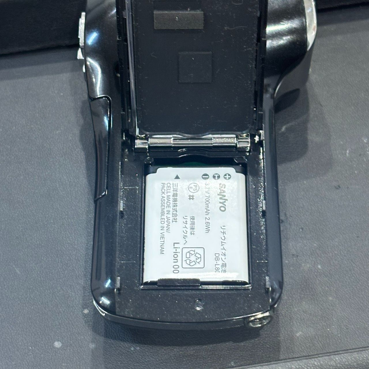 Sanyo サンヨー Xacti DMX-CA100 14mega ハンディカメラ 通電確認済み