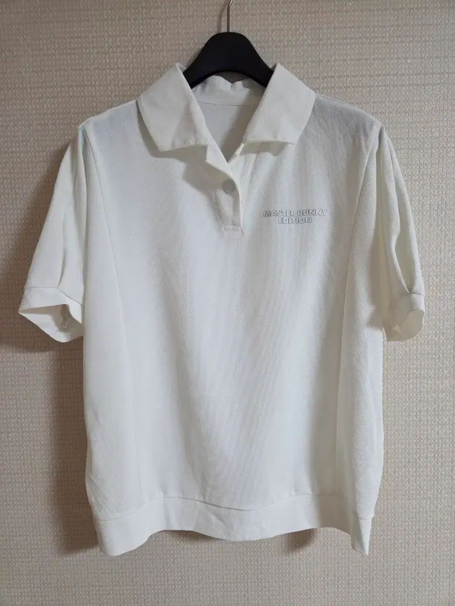 マスターバニーエディション 白 半袖 カラーTシャツ