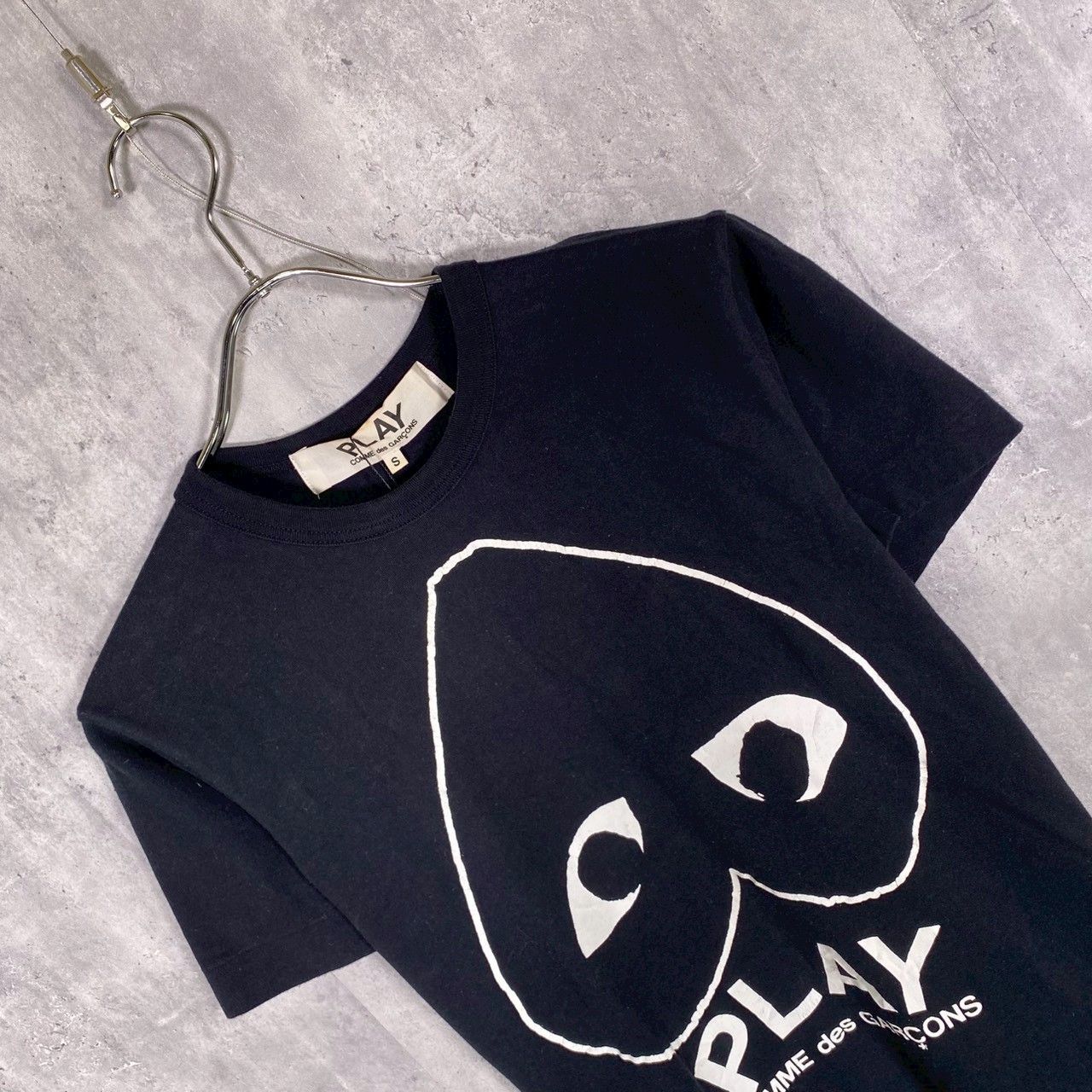 『PLAY COMME des GARÇON』プレイコムデギャルソン (S) ラインハートプリントTシャツ レディース 『PLAY COMME des GARÇON』プレイコムデギャルソン (S) ラインハートプリントTシャツ レディース