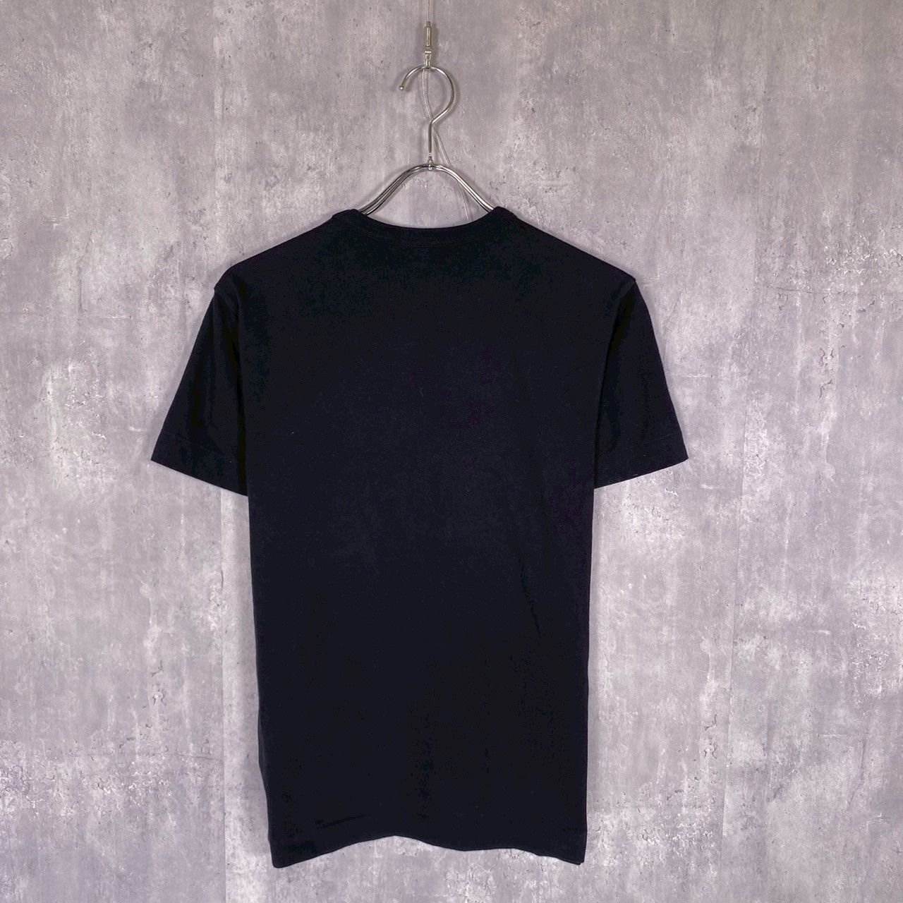 『PLAY COMME des GARÇON』プレイコムデギャルソン (S) ワンポイント刺繍 Tシャツ レディース