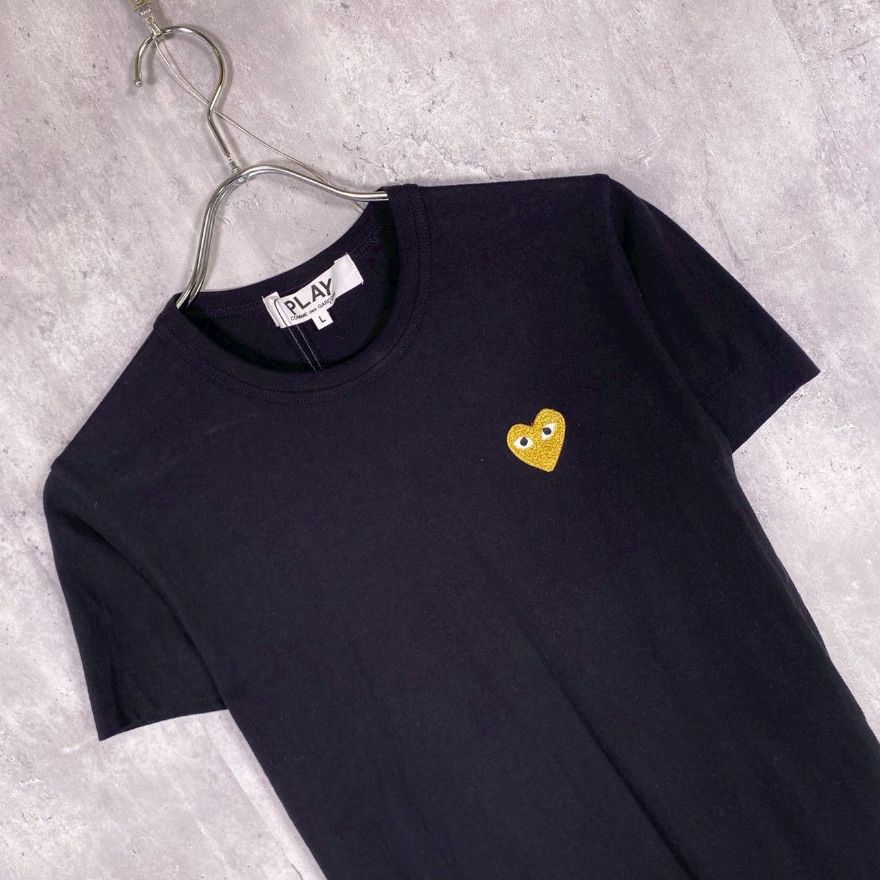 『PLAY COMME des GARÇON』プレイコムデギャルソン (L) ワンポイント刺繍 Tシャツ レディース