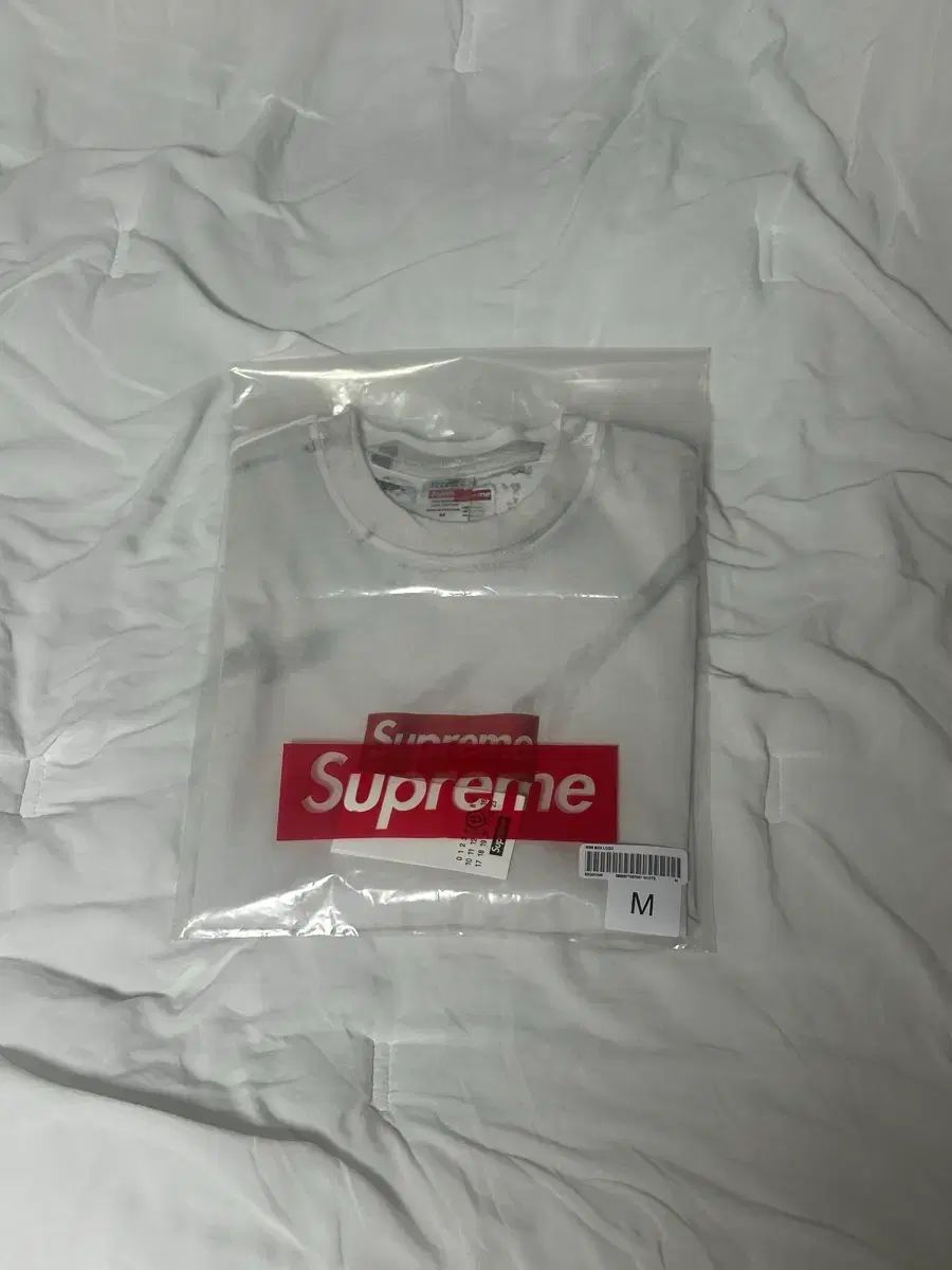 M シュプリーム Maison Margiela メゾンマルジェラ ボックスロゴ Tシャツ