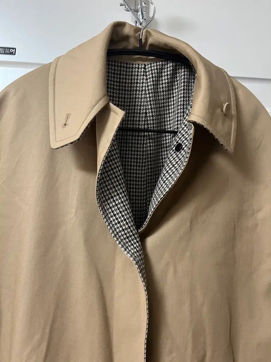 the CASHMERE リバーシブル トレンチコート the CASHMERE リバーシブル トレンチコート