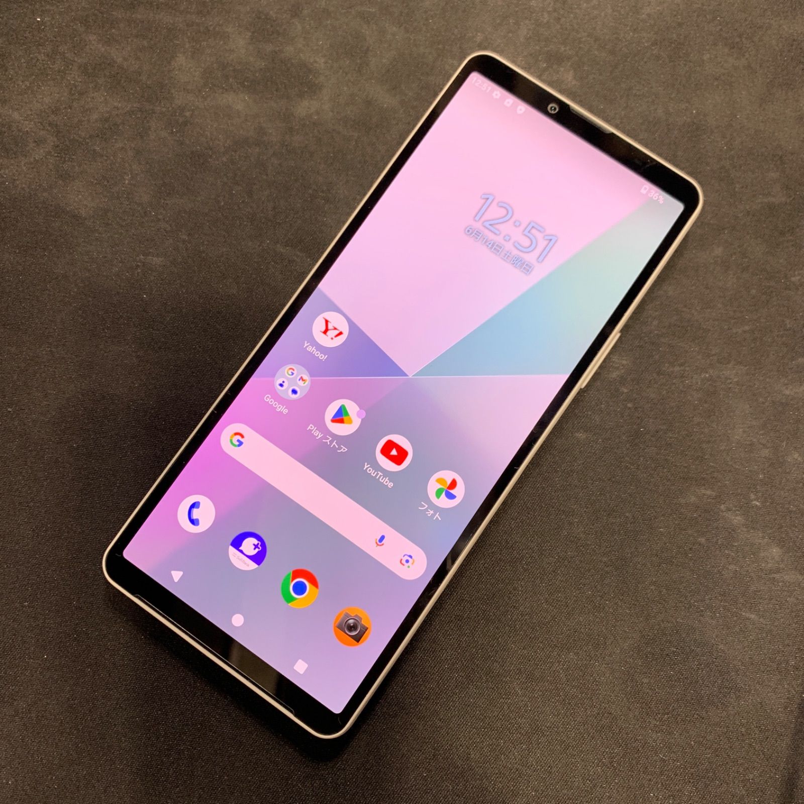 【美品】Xperia 10VI Softbank 128GB A402SO ホワイト 利用制限△