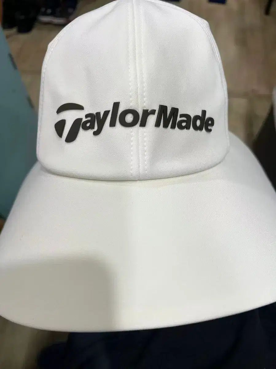 TaylorMade Golf 帽子 白