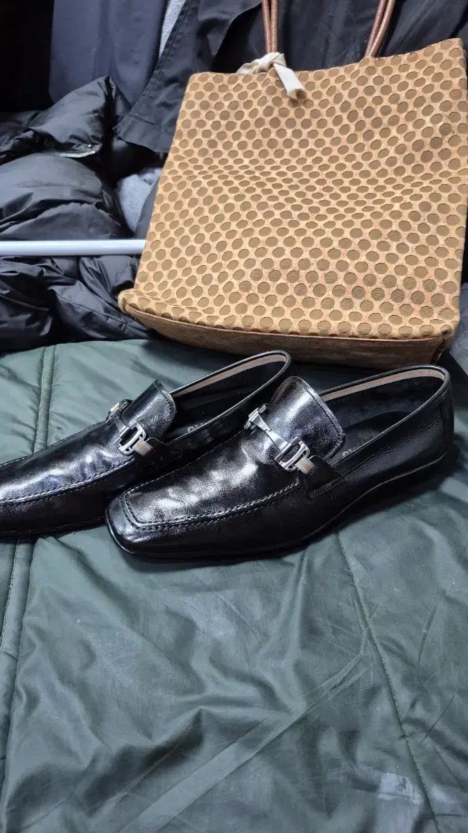 正規品) FERRAGAMO フェラガモ ローファー