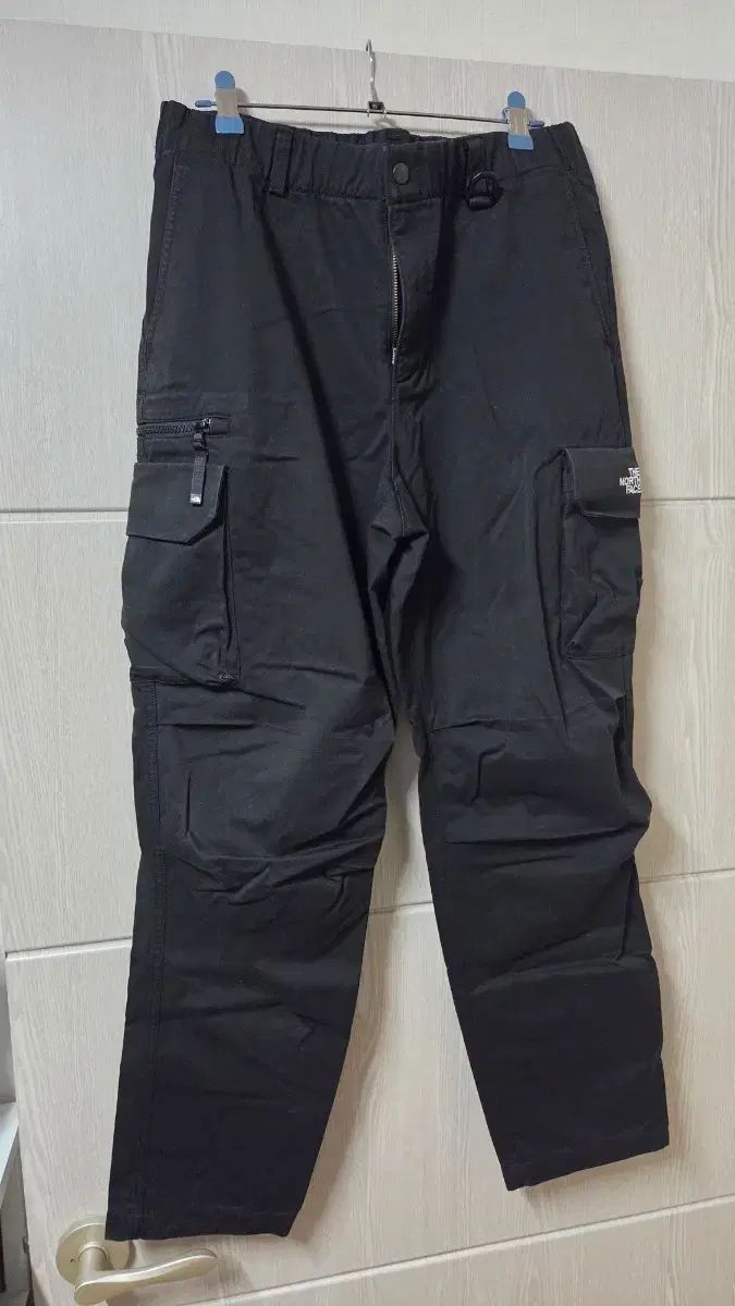 A級 THE NORTH FACE ザノースフェイス ブラック カーゴパンツ サイズ84 出品