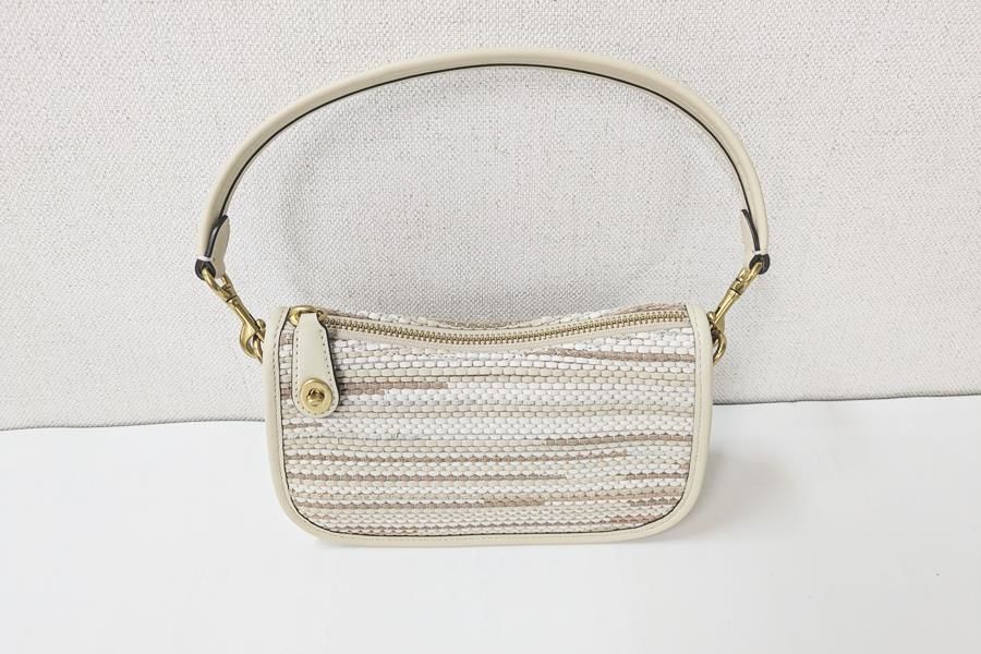 【PLAY】COACH スイングガー20　C3833　H　830