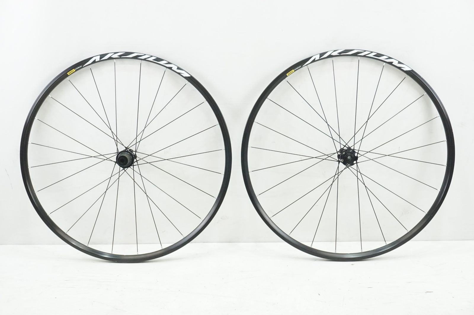 MAVIC 「マヴィック」 AKSIUM DISC シマノ11S ホイールセット / 大宮店