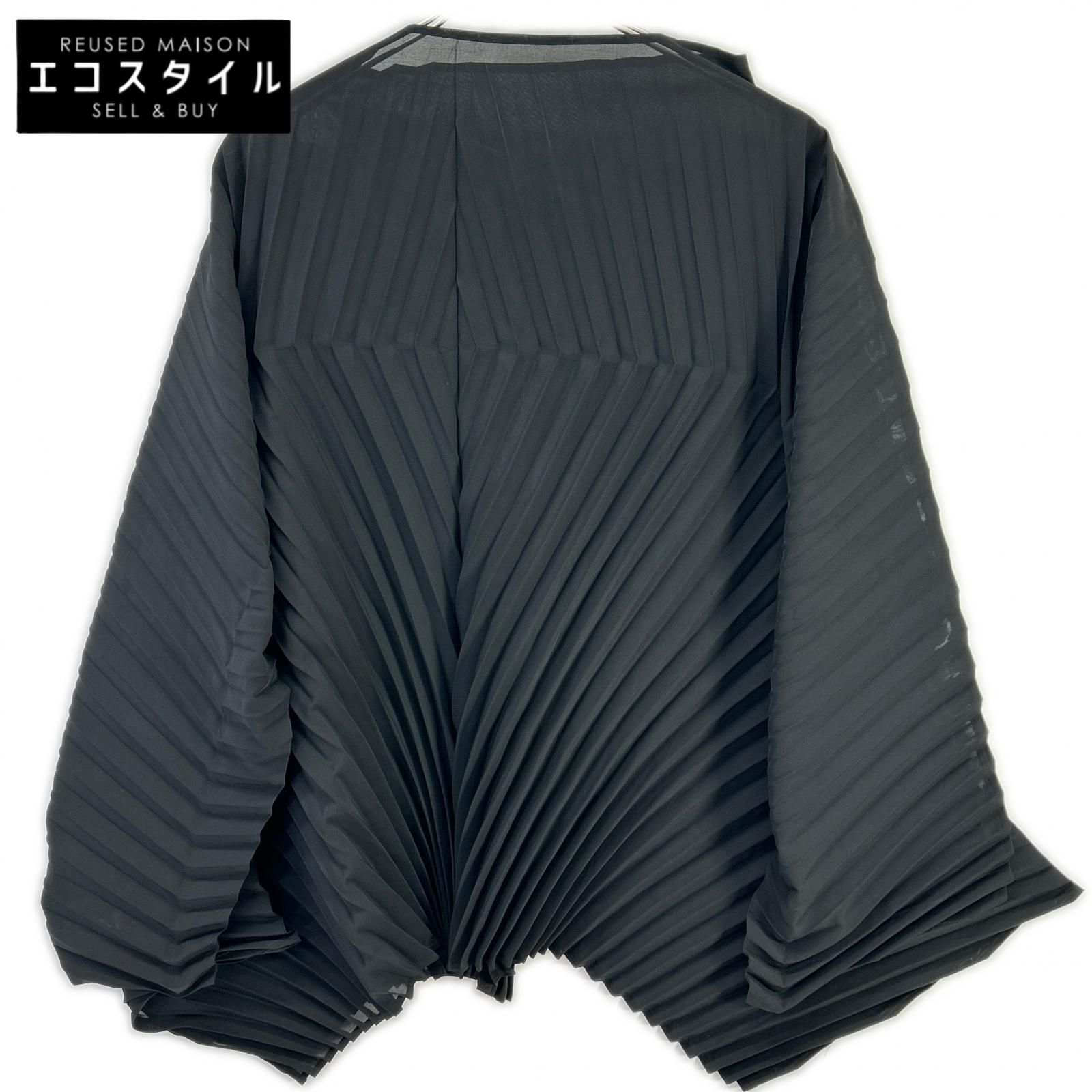 ISSEY MIYAKE　イッセイミヤケ　ブラック IM53FJ162 WAVE PLEATS Top　2