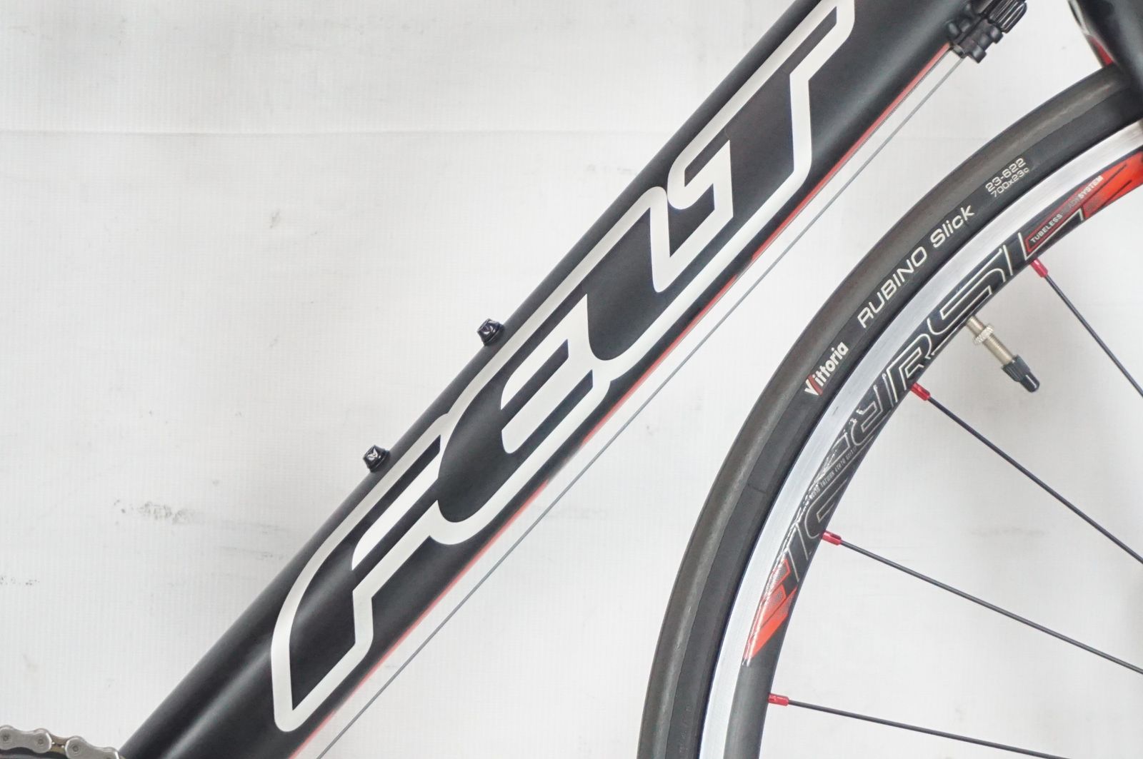 FELT 「フェルト」 F75 2015年モデル ロードバイク / バイチャリ阪急 FELT 「フェルト」 F75 2015年モデル ロードバイク / バイチャリ阪急