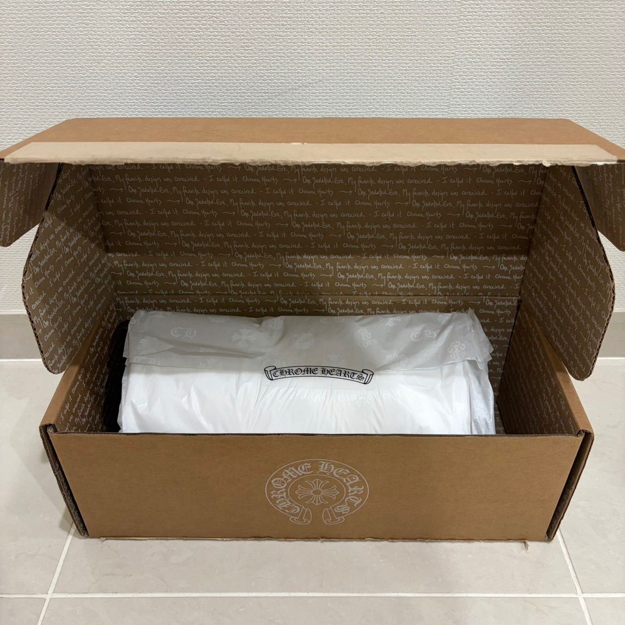 新作】【希少】CHROME HEARTS クロムハーツ ホワイトフォイル