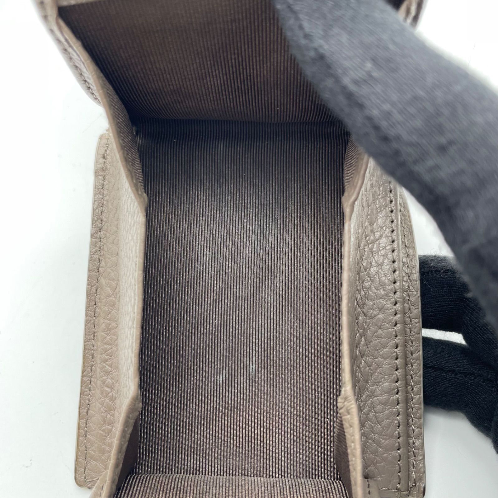 ■鰐 クロコダイル エキゾチックレザー 灰色 グレー 二つ折り財布 A26-2365