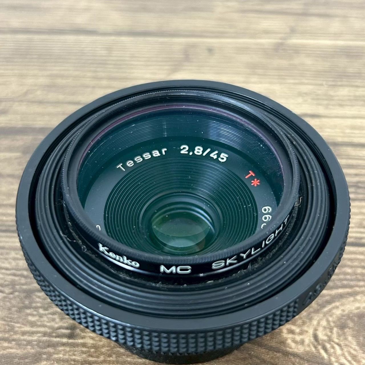コンタックス　CONTAX　Carl Zeiss　カメラレンズ　Tessar　T*　45mm　F2.8　カメラ用品