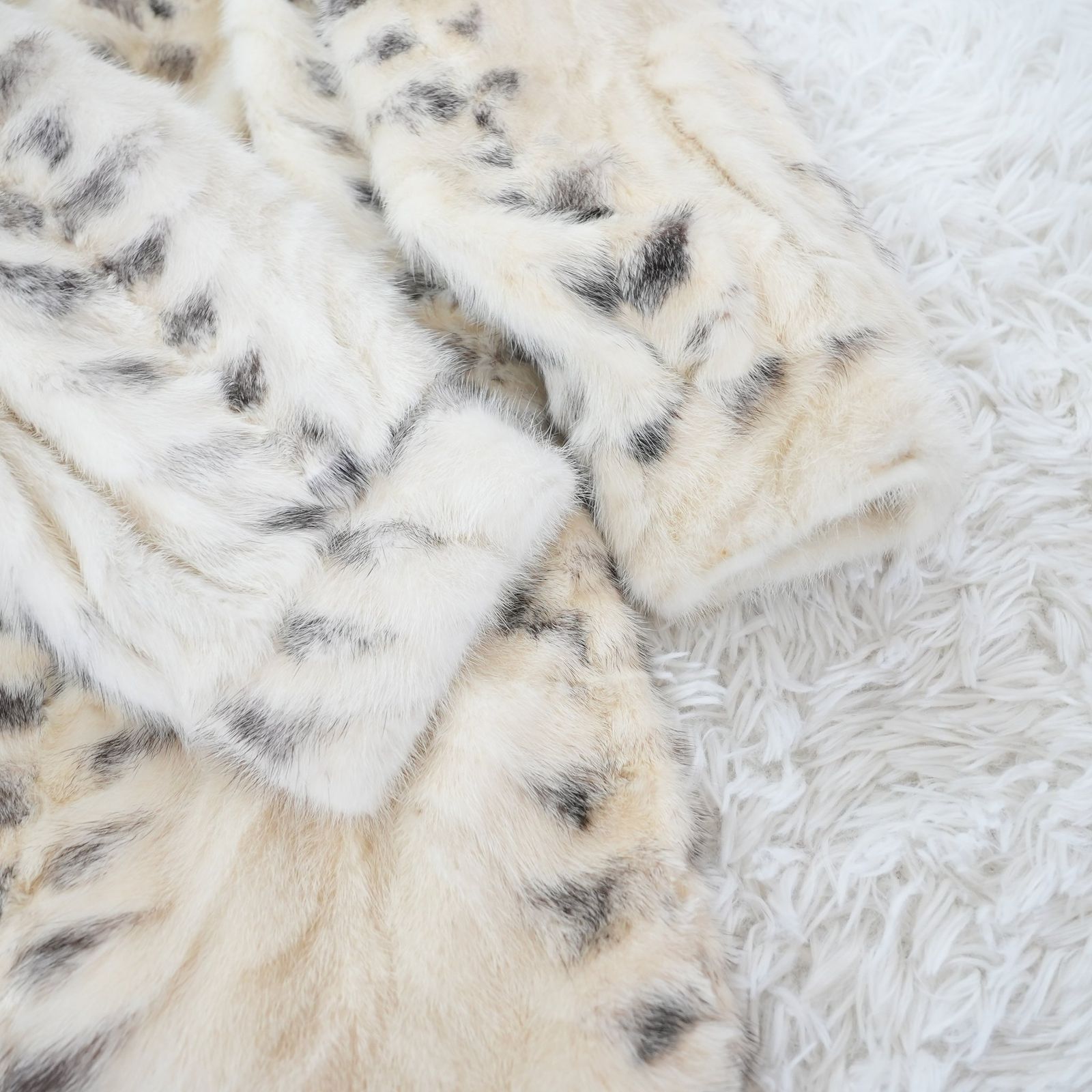 パステルミンク MINK ファーコート リアルファー 毛皮 ベルト付 模様◎軽量 パールミンク リアルファーコート 本毛皮 水貂 Pearl Mink Lynx