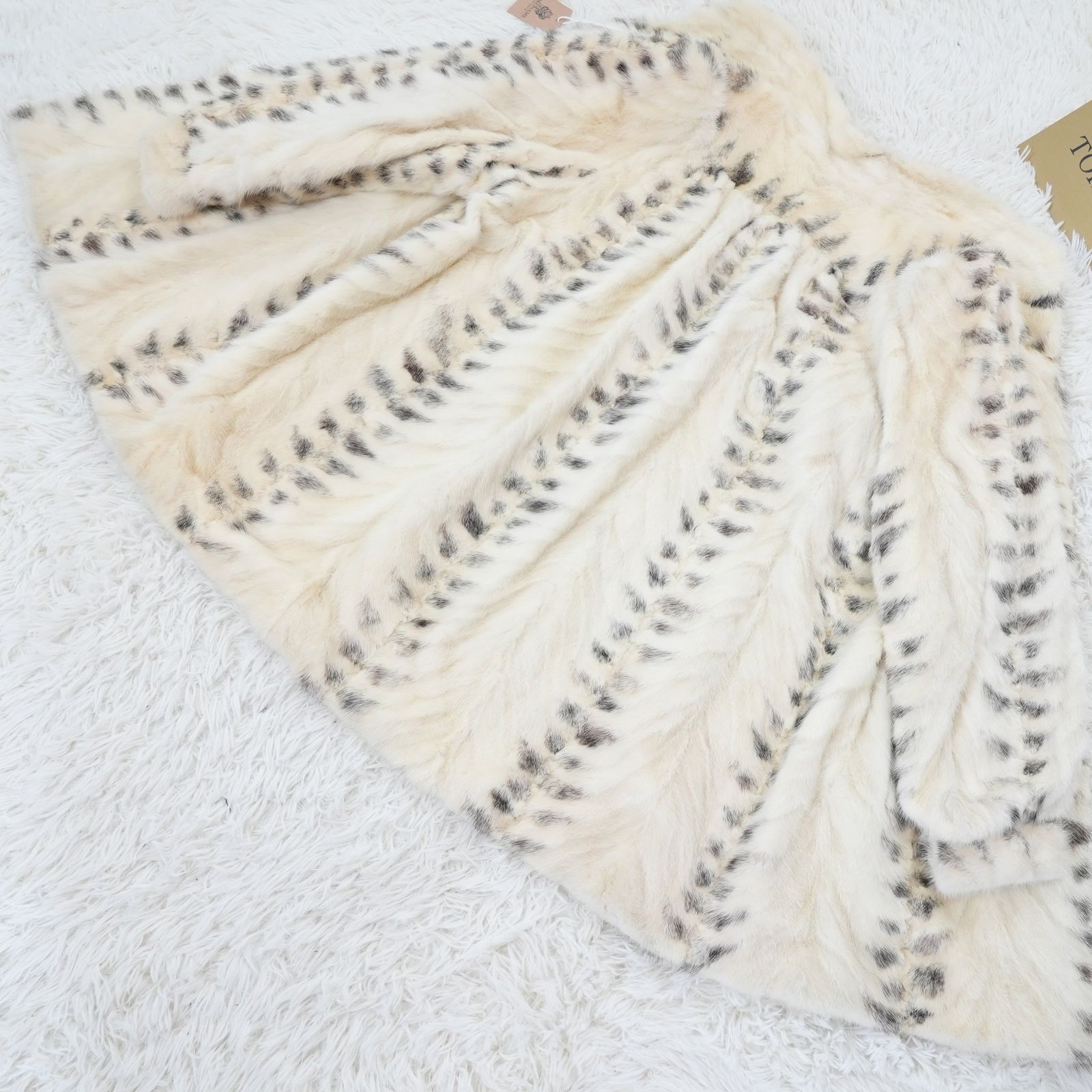 パールミンク リアルファーコート 本毛皮 水貂 Pearl Mink Lynx