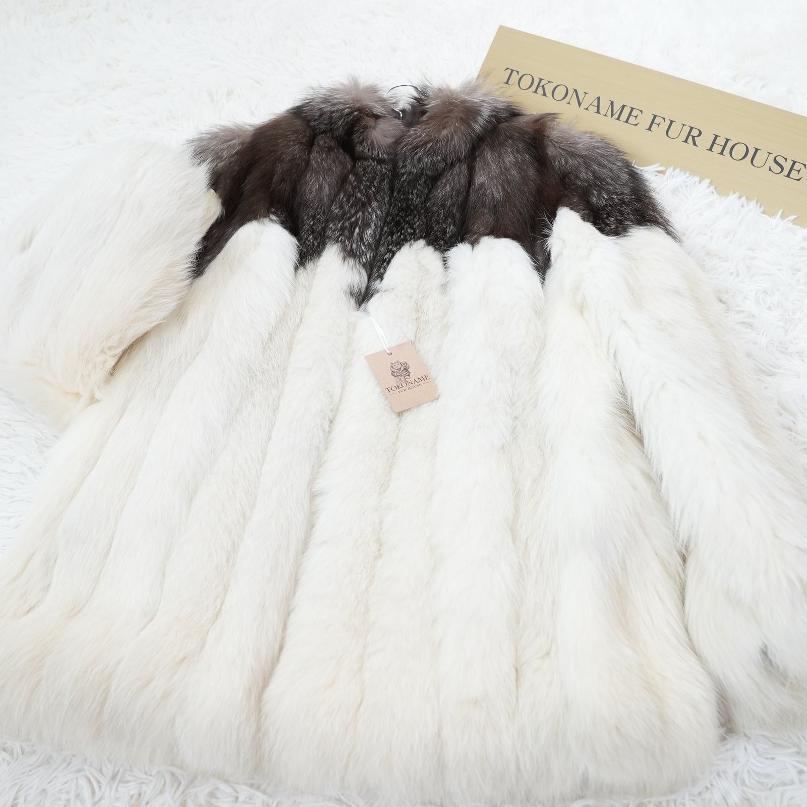 シャドーフォックス x シルバーフォックス デザインコート 狐 Jindo Silver Fox Design Coat Genuine Vintage Fur Japan