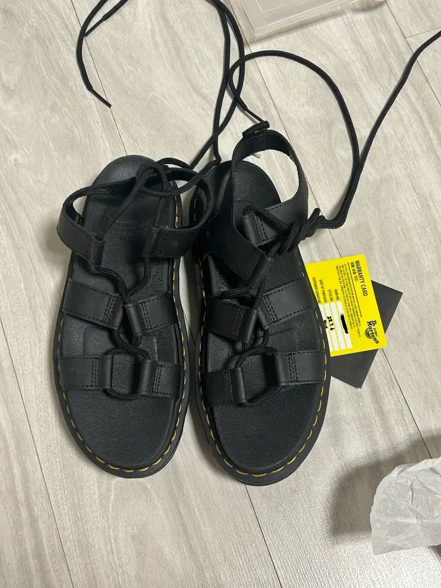 DR. MARTENS ドクターマーチン ナターラ 38EU(240)