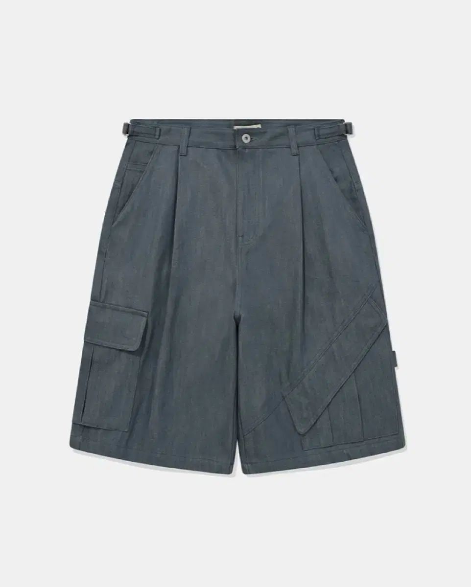 1 キャラクター カーゴ Bermuda shorts