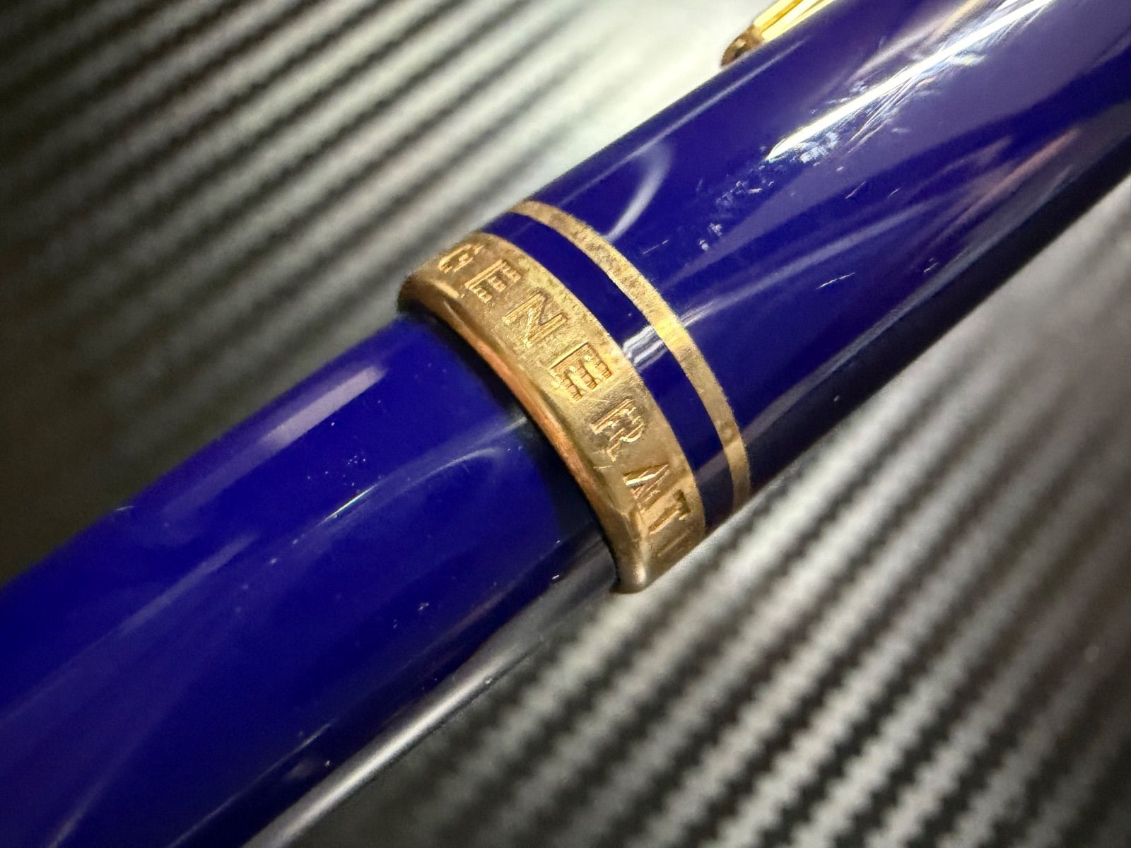 極美品 モンブラン ジェネレーション 万年筆 ネイビー EF 極細字