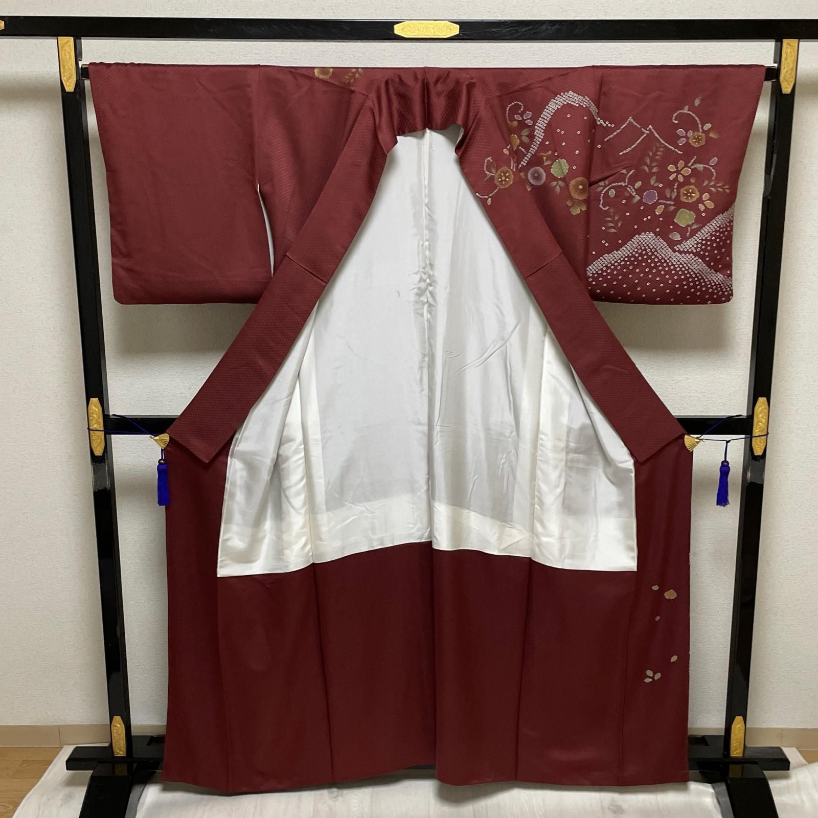 訪問着 絞りに可愛い花模様の染め 七宝柄地紋 着物 正絹 X-3428 訪問着 絞りに可愛い花模様の染め 七宝柄地紋 着物 正絹 X-3428