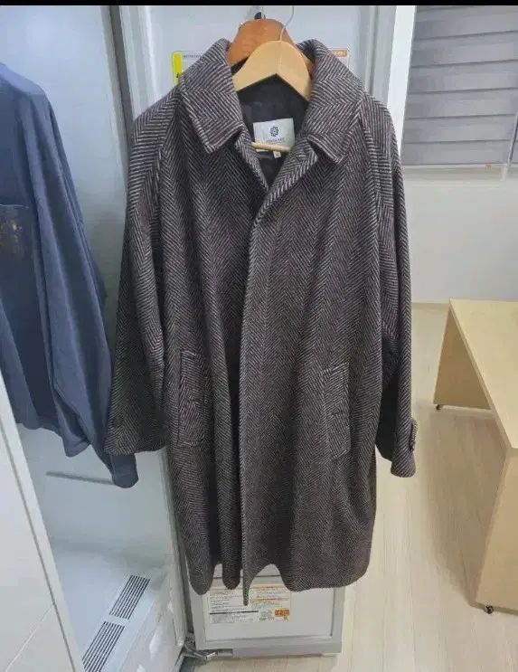 フィノマーレ ヘリンボーン コート XL