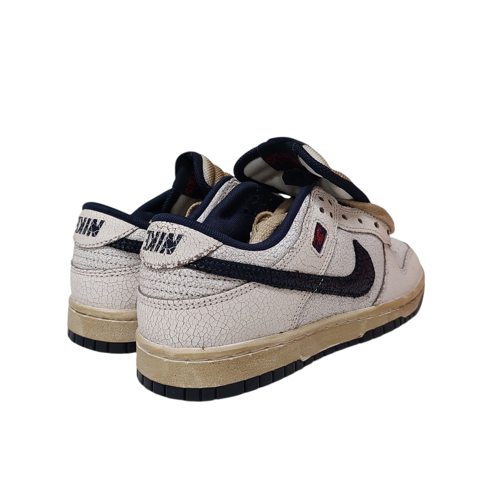 NIKE ナイキ x Stranger Things ストレンジャー・シングス Dunk Low 