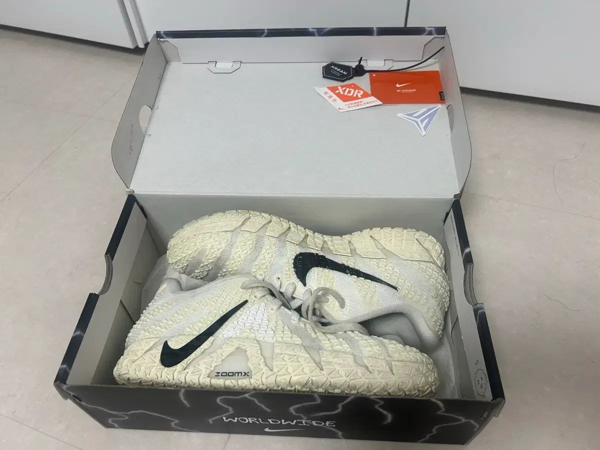 NIKE ナイキ ジャ3 セイル