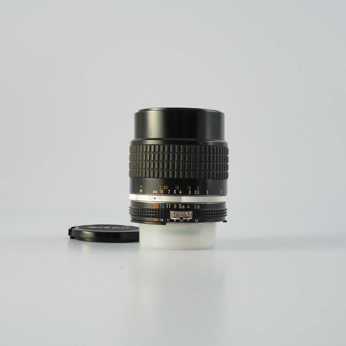 Nikon ニコン Ai-S NIKKOR 105mm F/2.5 単焦点レンズ